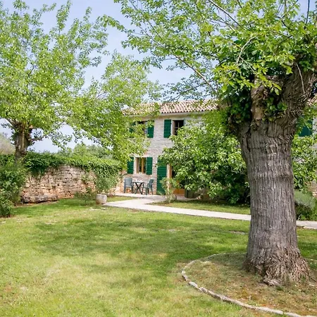 Abortolami With Pool And Garden *