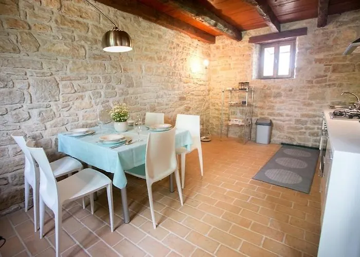 Abortolami With Pool And Garden * Selina
